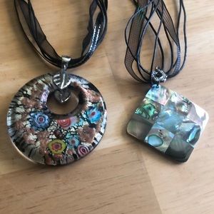 💕New 2 Beautiful Glass Pendants with ribbon necklace with extenders.